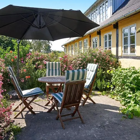 Ii Holiday home *